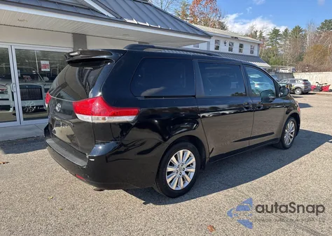 2014 Toyota Sienna Xle/Limited from USA, damaged, VIN 5TDDK3DC8ES083246